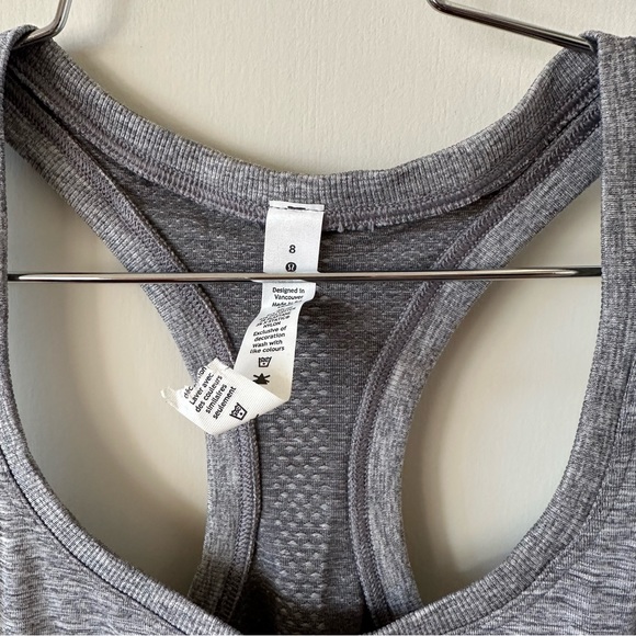 Lululemon Swiftly Tech Tank Size 8 - Picture 3 of 4